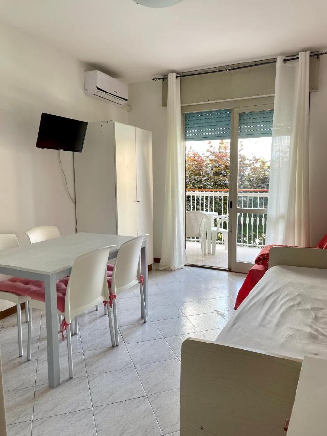 Residence La Duna Lignano Sabbiadoro Exteriör bild